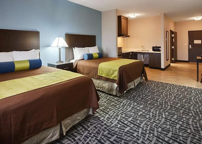 Best Western Plus Lonestar Inn&Suites