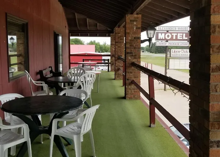 Alexander House Motel