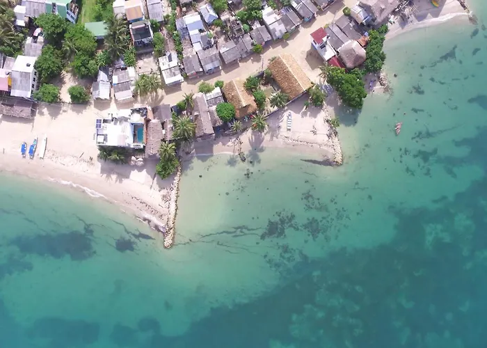 Cabana Punta Coral