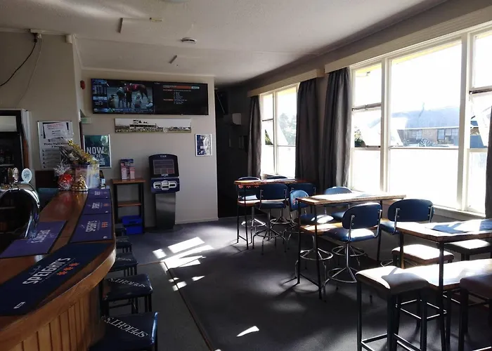 Hokitika Pioneer Hotel