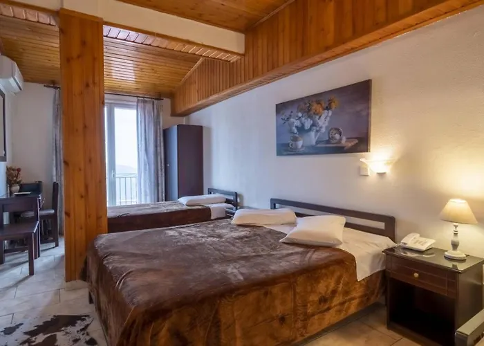 Hotel Lefas