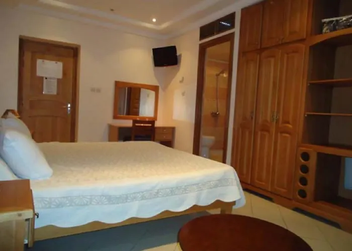 Brahmi Hotel