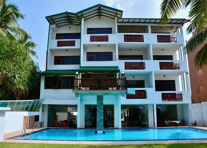 Southern Star Hotel