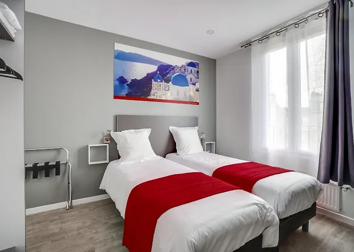 Paris Hotel