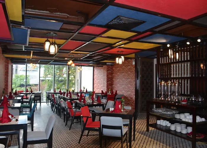 Max Boutique Hotel