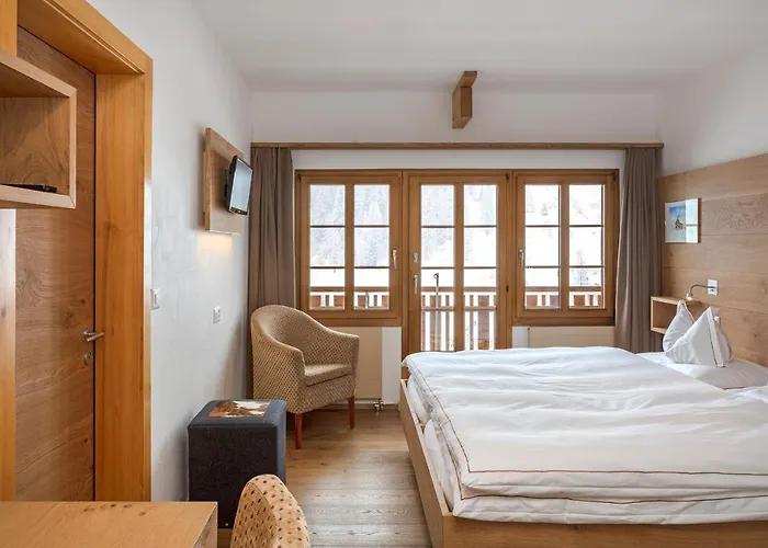 Hotel Edelweiss Blatten Loetschental