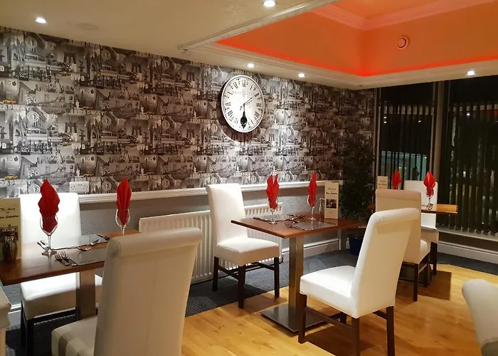 Ascot Hotel