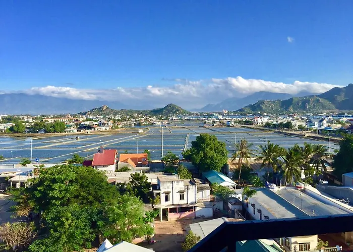 Huong Bien Hotel
