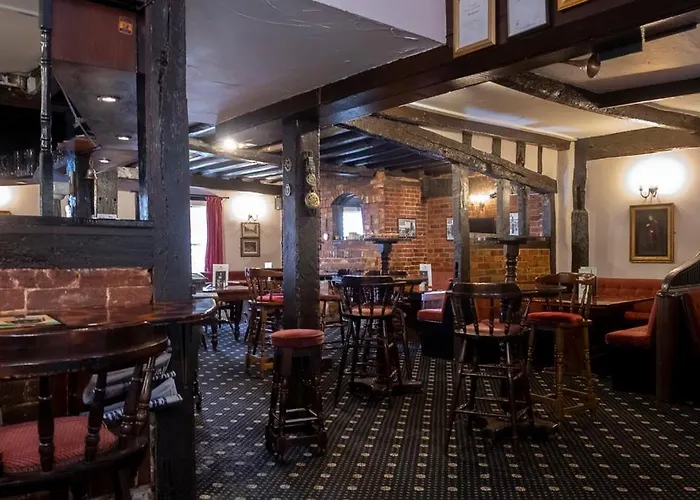 The Crown Pub & Hotel