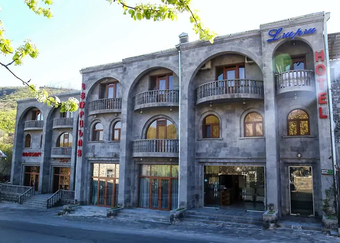 Lara Hotel