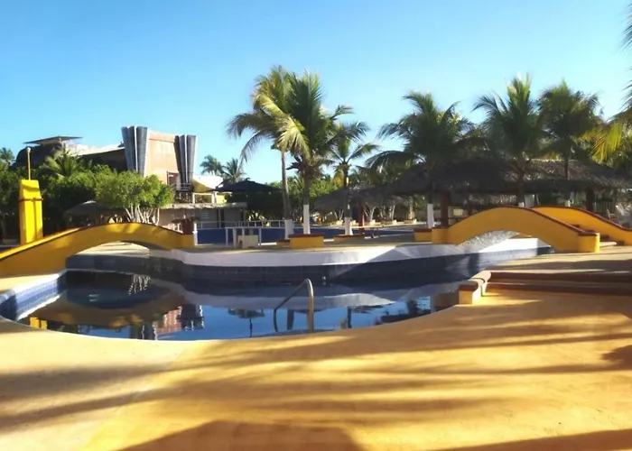 Ixtapa Palace