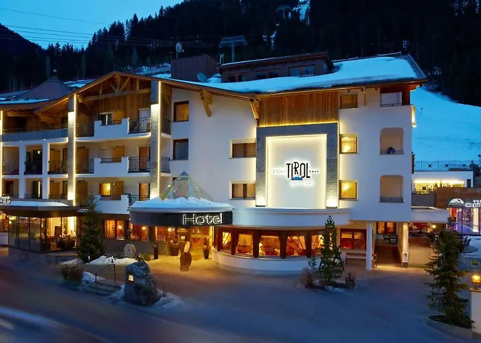 Hotel Tirol