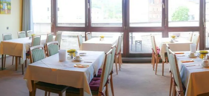 Hotel Oronto