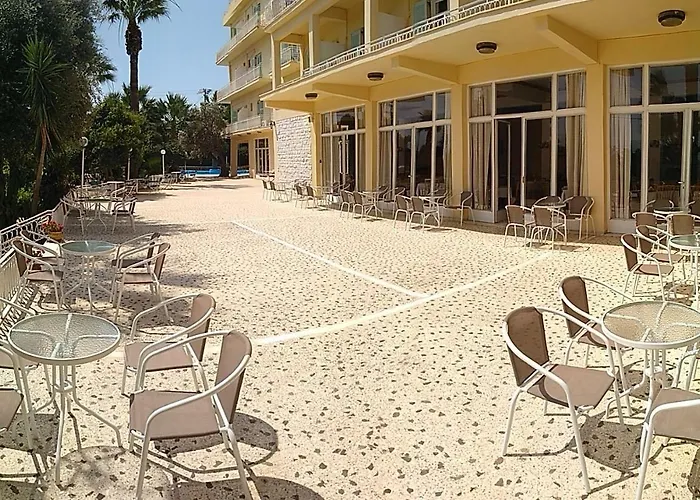 Nireus Hotel