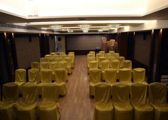 Kvm Hotels Srirangam