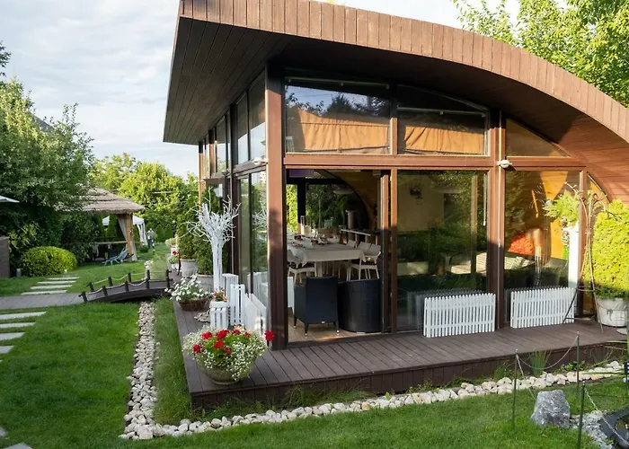 Diplomat Club Hotel