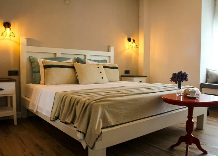 Bi Salkim Bozcaada Otel