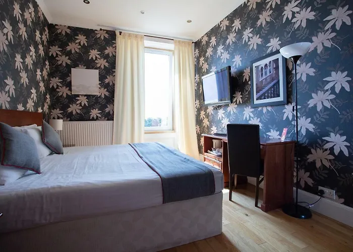 Beveridge Park Hotel