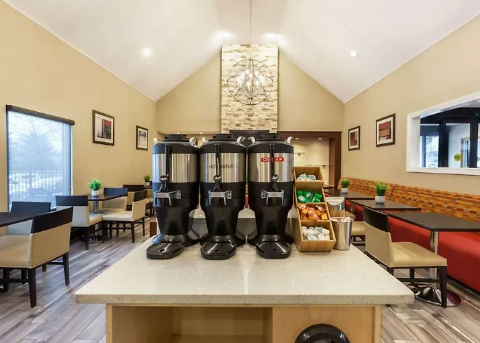 Hawthorn Suites By Wyndham Detroit Southfield