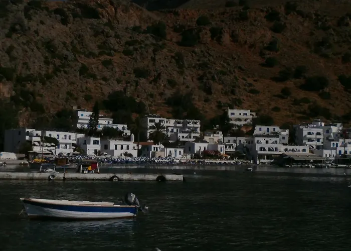 Oasis Hotel Loutro