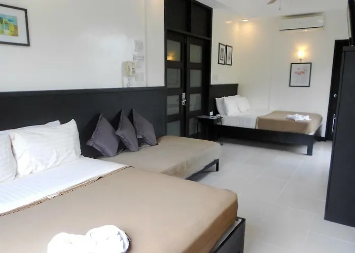 One Crescent Place Hotel