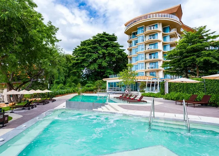 Centara Sonrisa Residences & Suites Sriracha