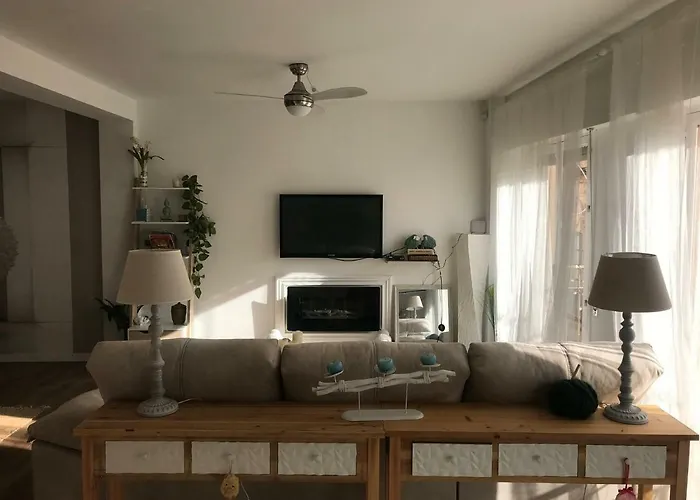Centrico ,Moderno Y Confortable Apartament