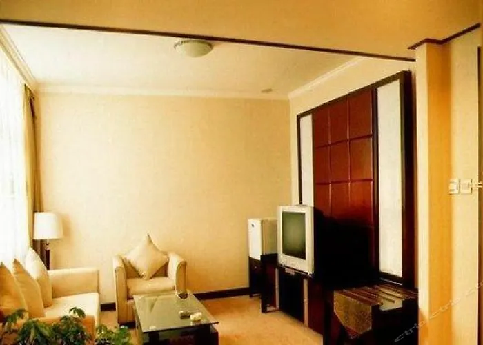 Red Leaf Hotel