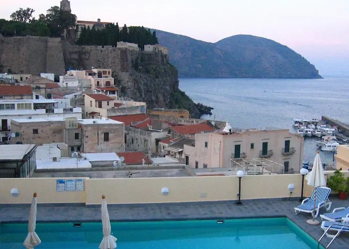 Hotel Villa Meligunis