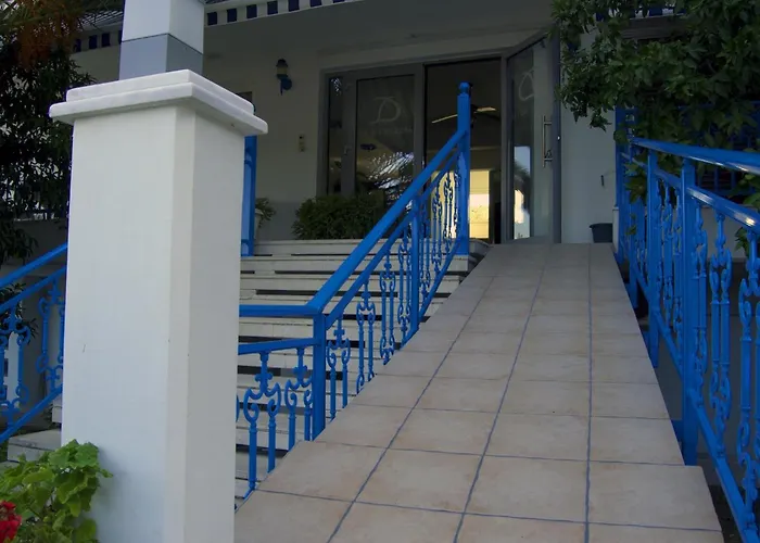 Hotel Dellis