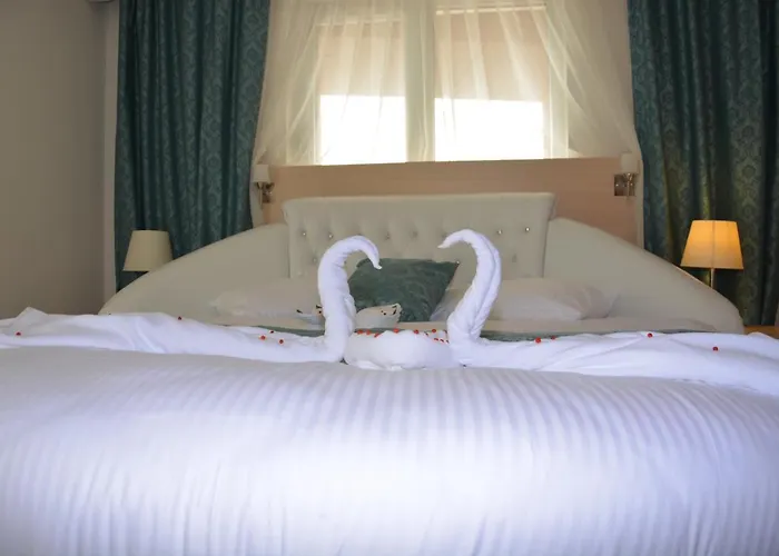 Ahsaray Hotel