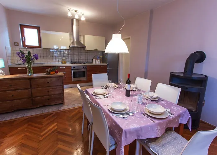 Apartment Varga