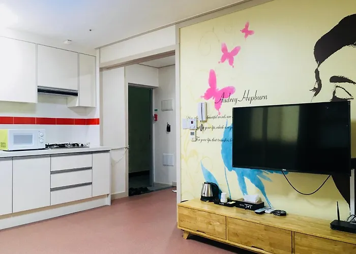 Hotel Joy Near Camp Humphres