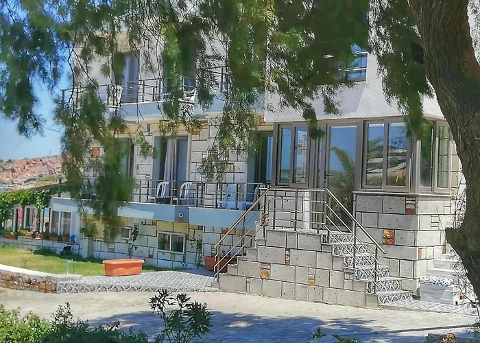 Ege Otel