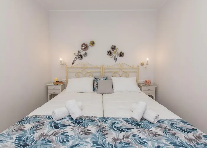 Naxos Enjoy Apartments
