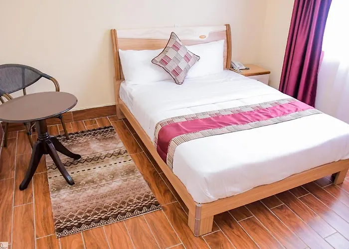 Kiandani Hotel