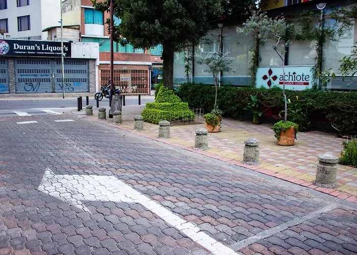 Hostal Loro Verde Quito