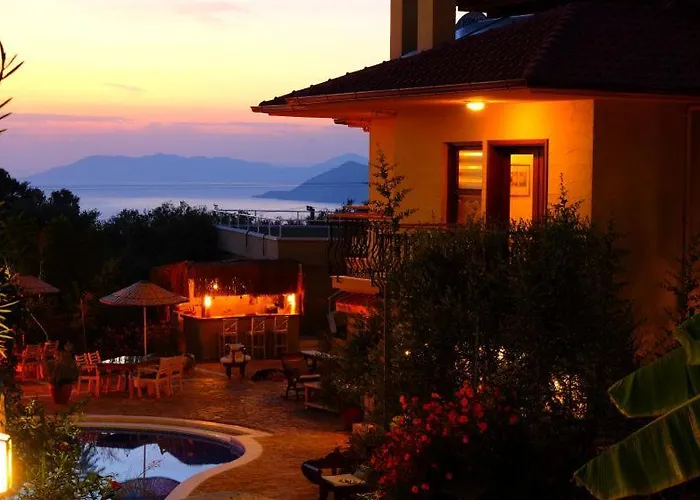 Mandarin & Mango Boutique Hotel