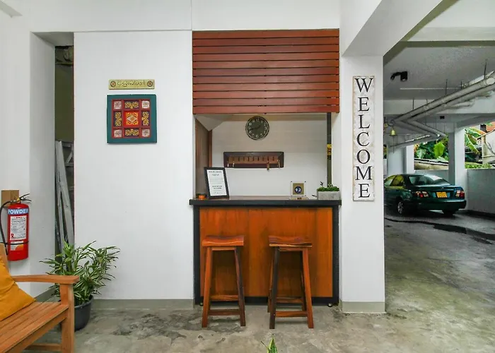 Iddamal Apartments
