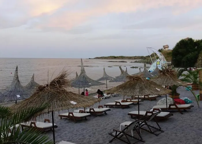Хотел Paradise