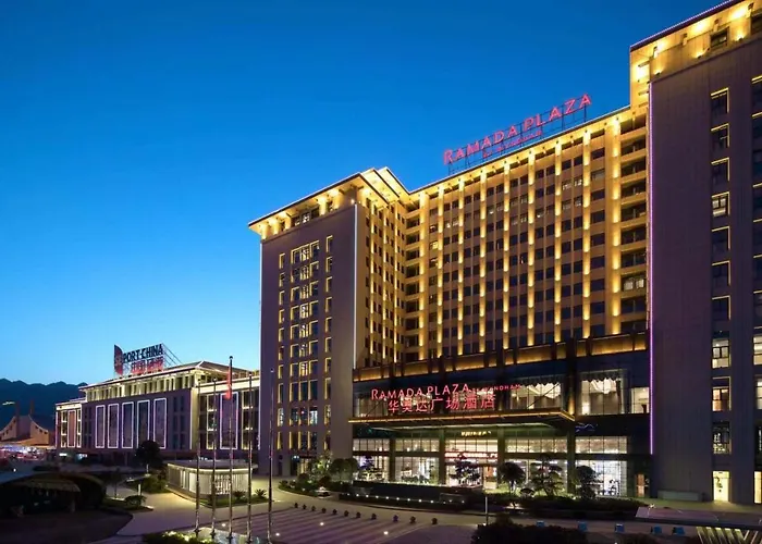 Ramada Plaza By Wyndham Enshi