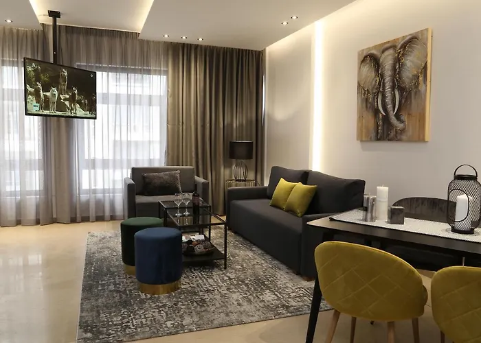 Zh Luxury Suites