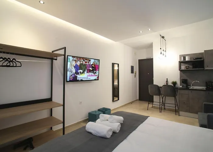 Zh Luxury Suites