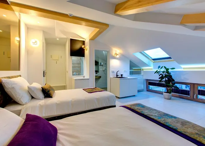 Diamond Rain Boutique Hotel