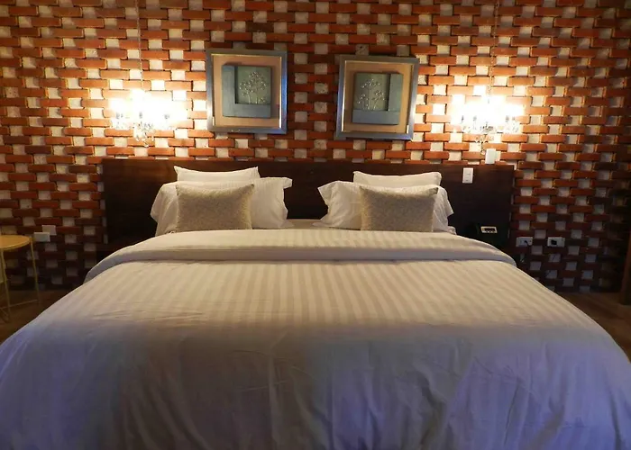 Mon Hotel Boutique