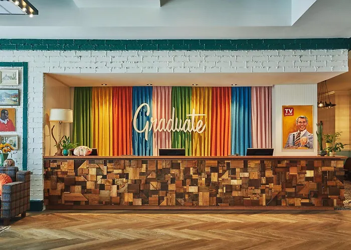 Graduate By Hilton Lincoln