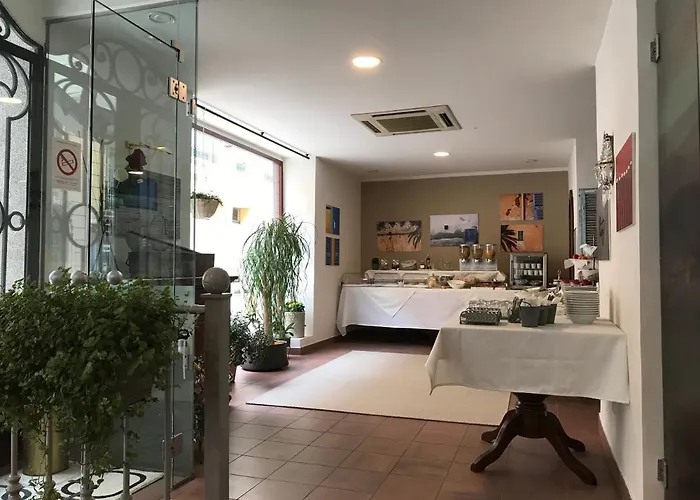 Azur Hotel
