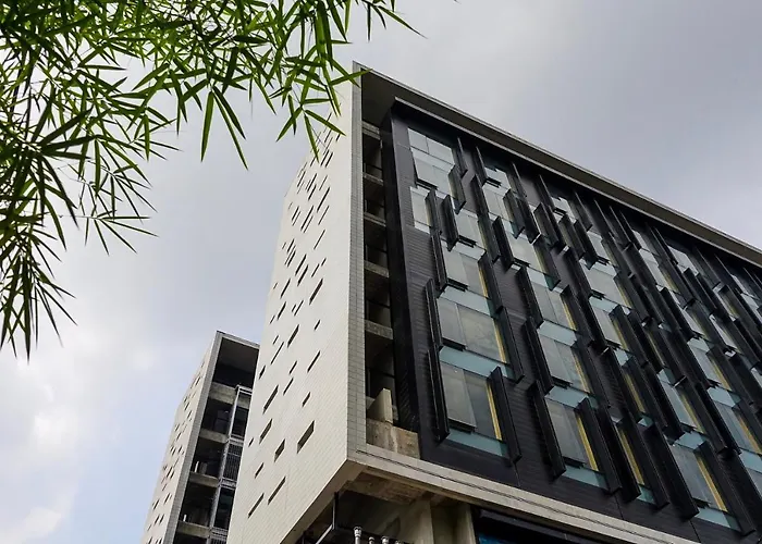 Kloe Hotel