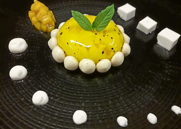Hotel De France - Restaurant L'Insolite