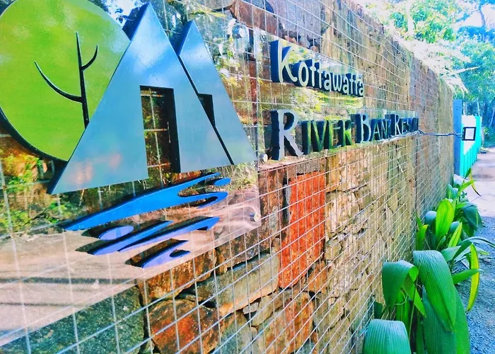 Kottawatta River Bank Resort